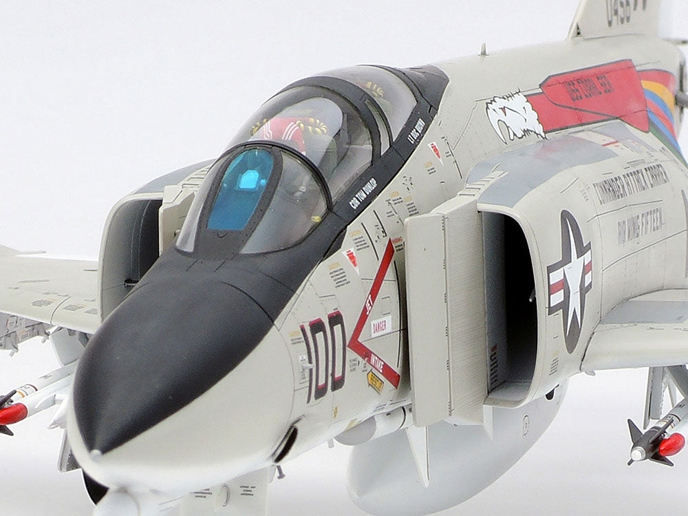 1/48 McDonnell Douglas F4B Phantom II - Hobby Sense