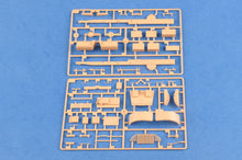 1/35 US White 666 Cargo Truck (Soft Top) - Hobby Sense