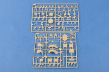 1/35 German Le.Pz.Sp.Wg. Sd.Kfz.221 Leichter Panzerspahwagen Early - Hobby Sense