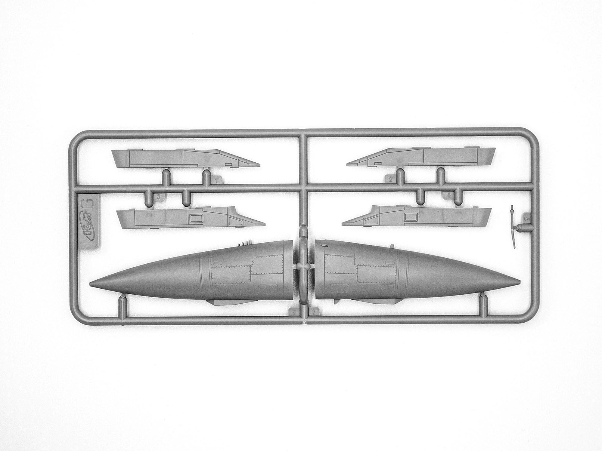 1/72 MiG 25PD Soviet Interceptor Fighter - Hobby Sense