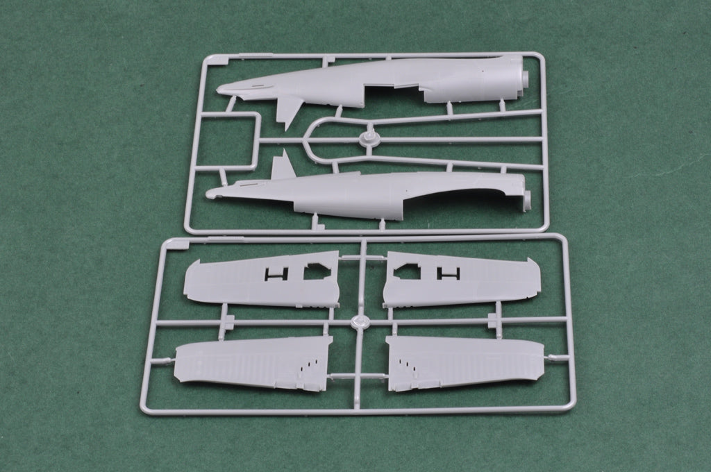 1/48 F4U4 Corsair Late Version - Hobby Sense