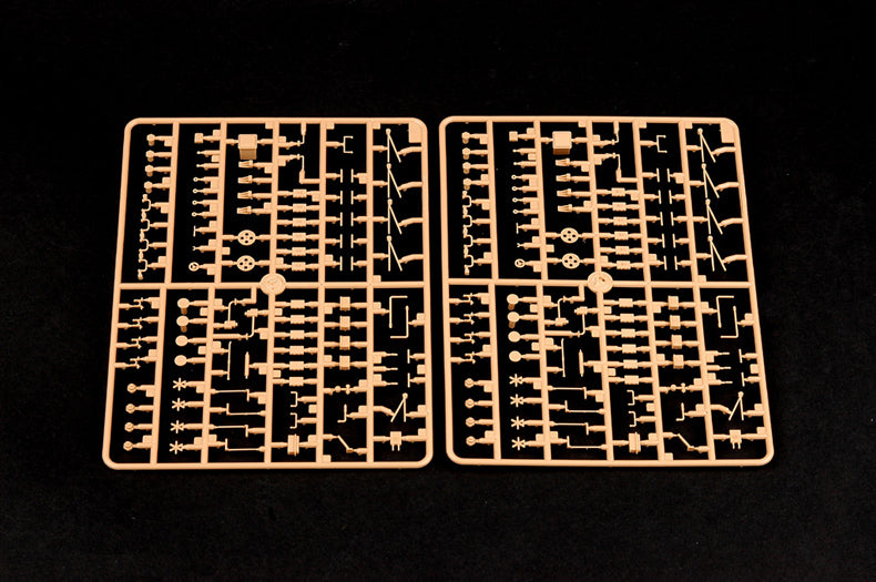 1/72 German 80cm K(E) Railway Gun "Dora" - Hobby Sense