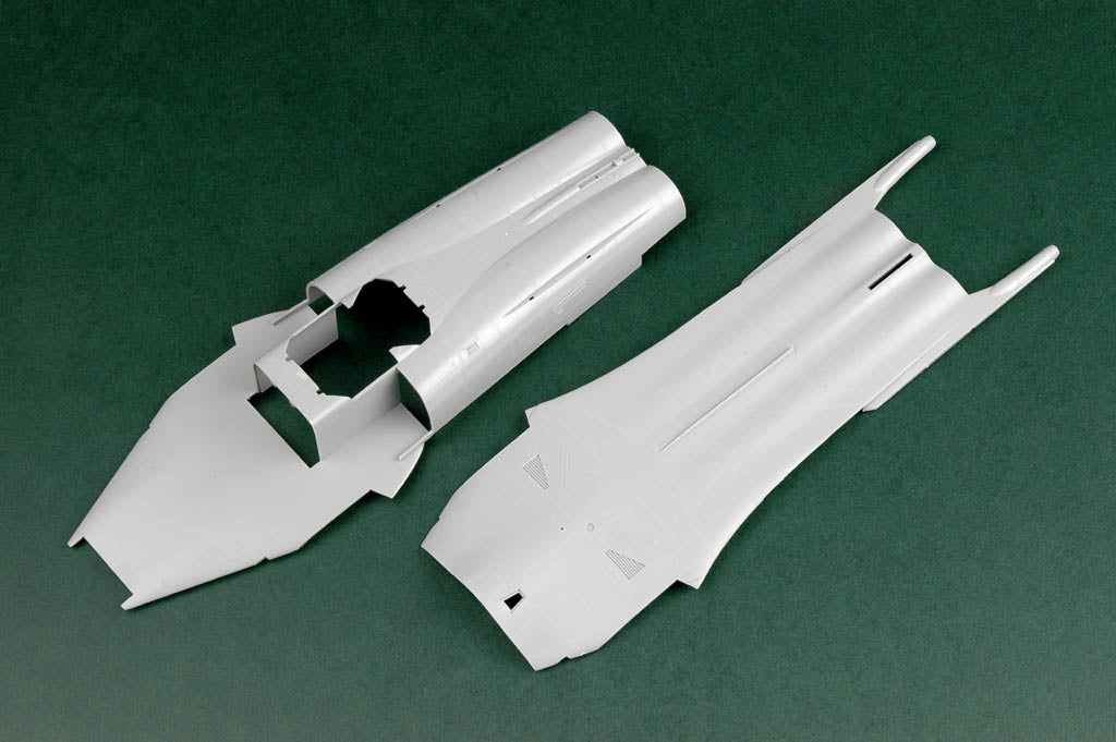 1/48 EF111A Raven - Hobby Sense