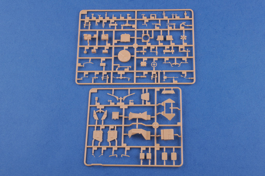 1/35 German Sd.Kfz.223 Leichter Panzerspahwagen (1st Series) - Hobby Sense