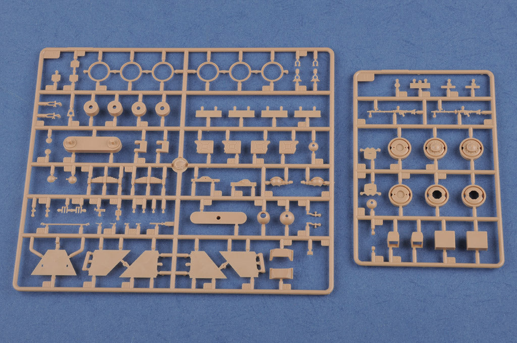 1/35 M35 Mittlere Panzerwagen (ADGZ-Steyr) - Hobby Sense