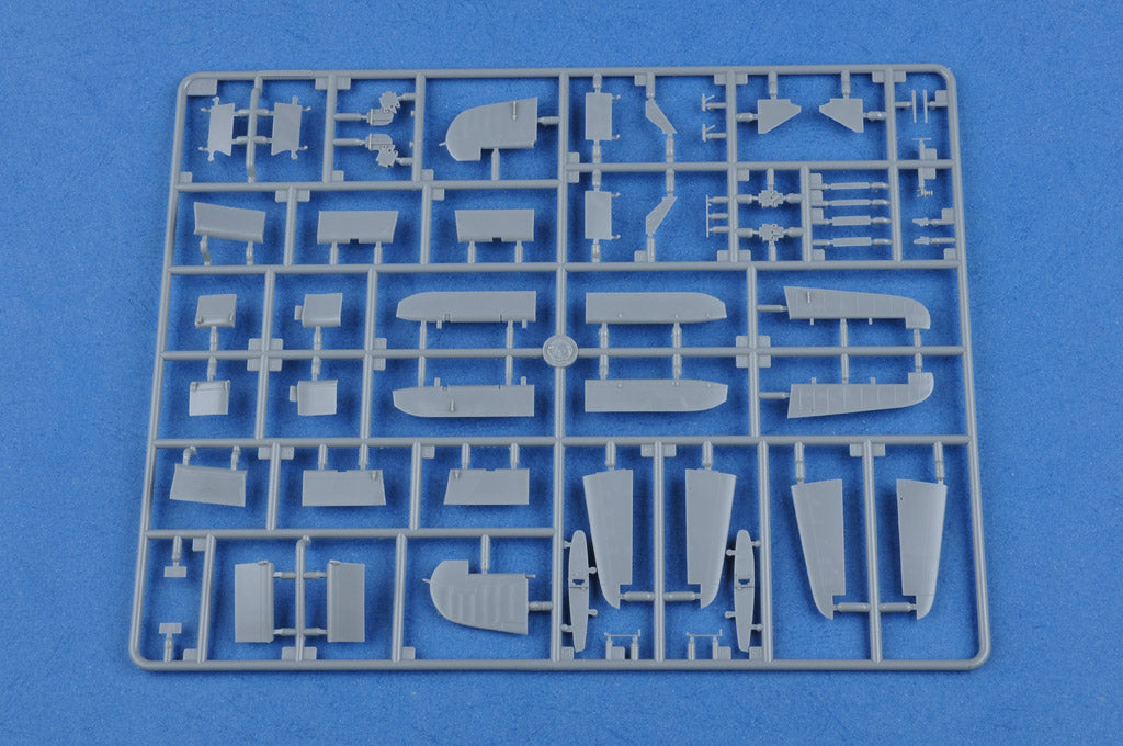 1/48 F4U1 Corsair Early Version - Hobby Sense