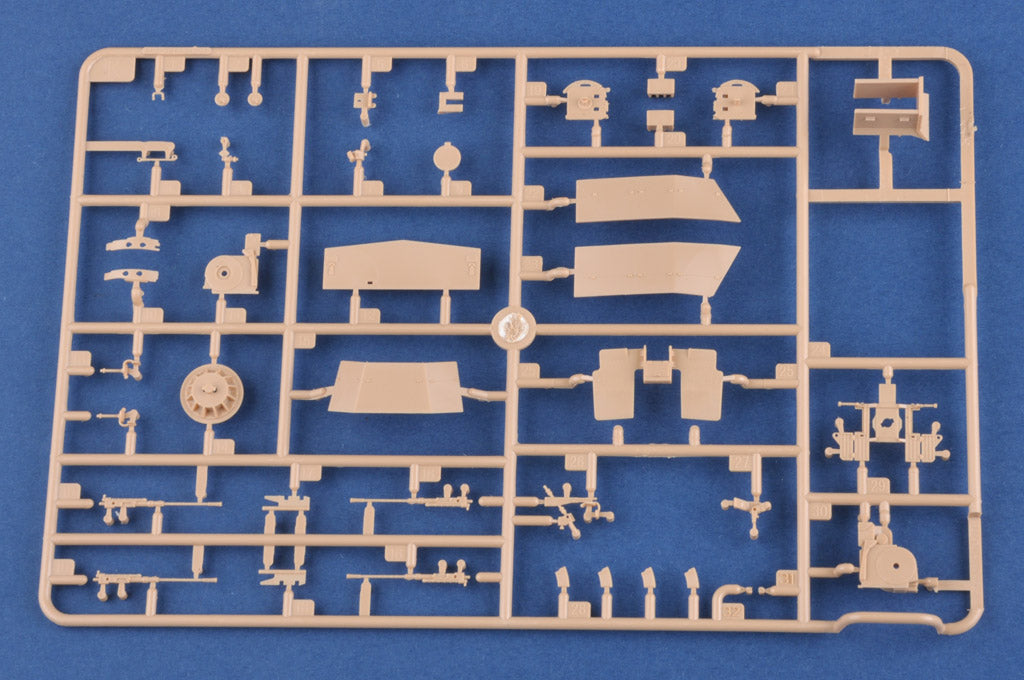 1/72 German Kanonen und Flakwagen of BP42 - Hobby Sense