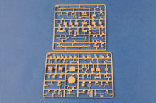 1/35 German Le.Pz.Sp.WgSd.Kfz.221 Leichter Panzerspahwagen-Late - Hobby Sense