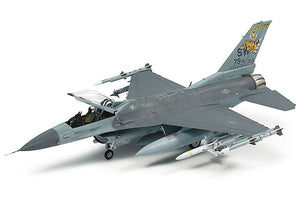 1/72 F16 CJ Fighting Falcon w/Full Equipment - Hobby Sense