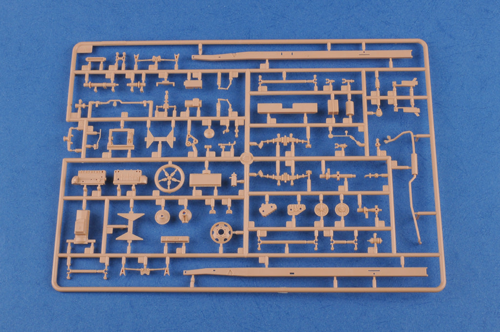 1/35 US GMC CCKW-352 Steel Cargo Truck - Hobby Sense