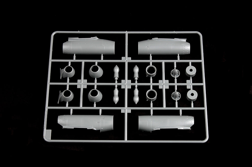 1/48 Me 262 A-1a/U3 - Hobby Sense