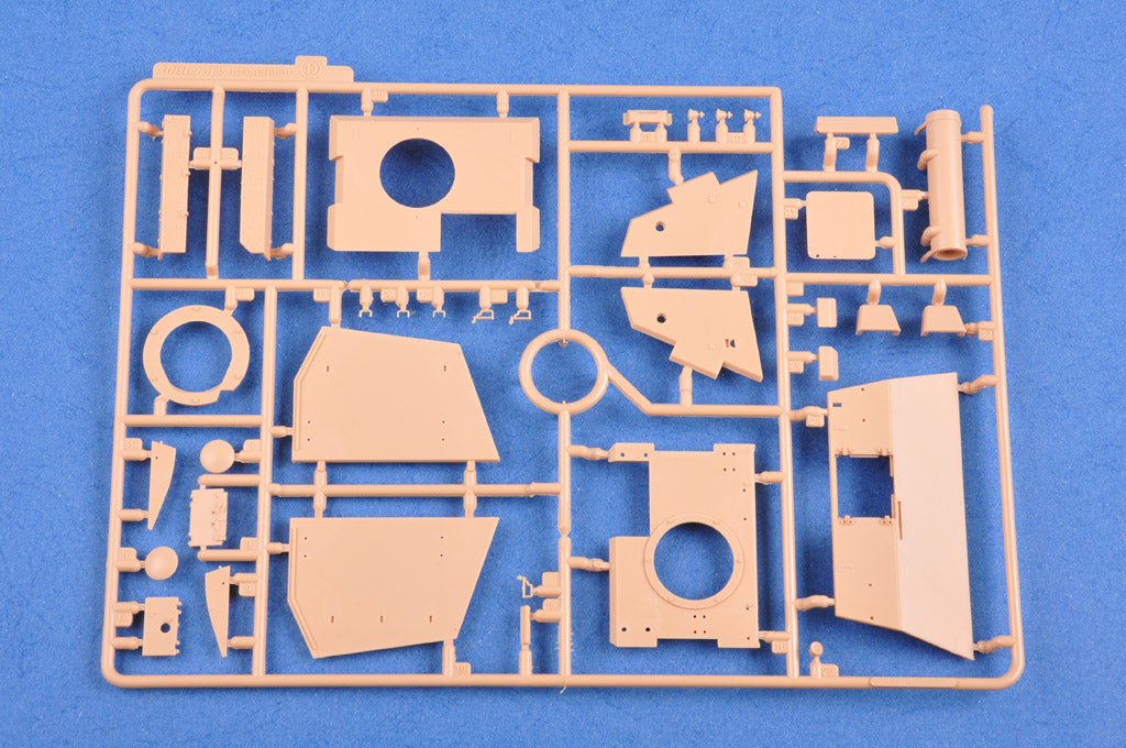 1/35 German Sturmpanzer IV Early Version (Mid Production) with Interior - Hobby Sense