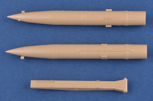 1/35 Russian 9K79 Tochka (SS-21 Scarab) IRBM, full interior - Hobby Sense