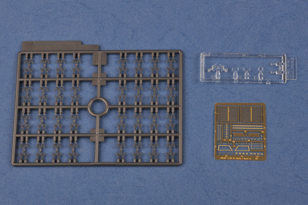 1/35 German Panzer 1Ausf A Sd.Kfz.101(Early/Late Version) - Hobby Sense