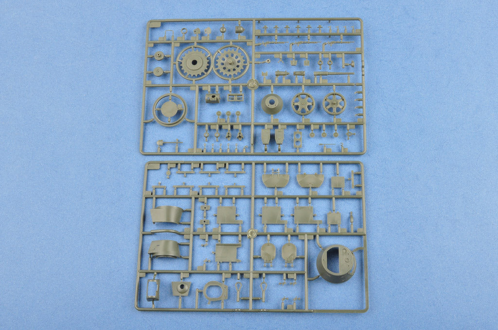 1/35 Soviet T35 Heavy Tank Late - Hobby Sense