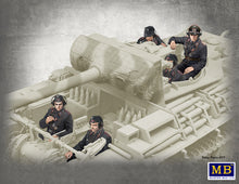 1/35 German Tank Crew, 1944-1945 - Hobby Sense