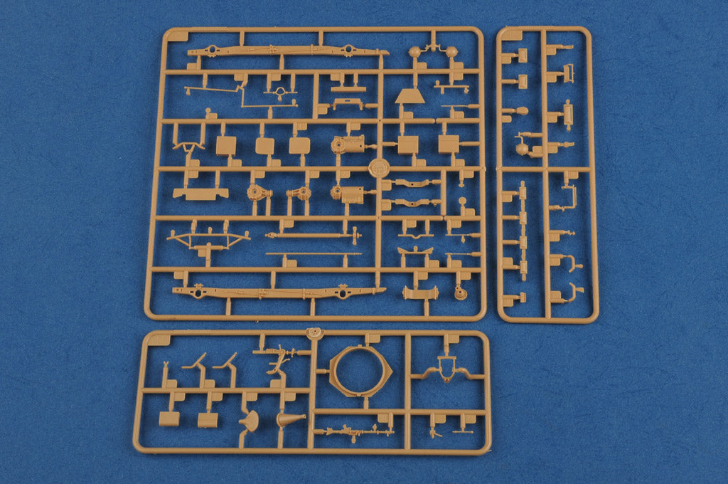 1/35 German Sd.Kfz.221 Leichter Panzerspahwagen (3rd Series) - Hobby Sense