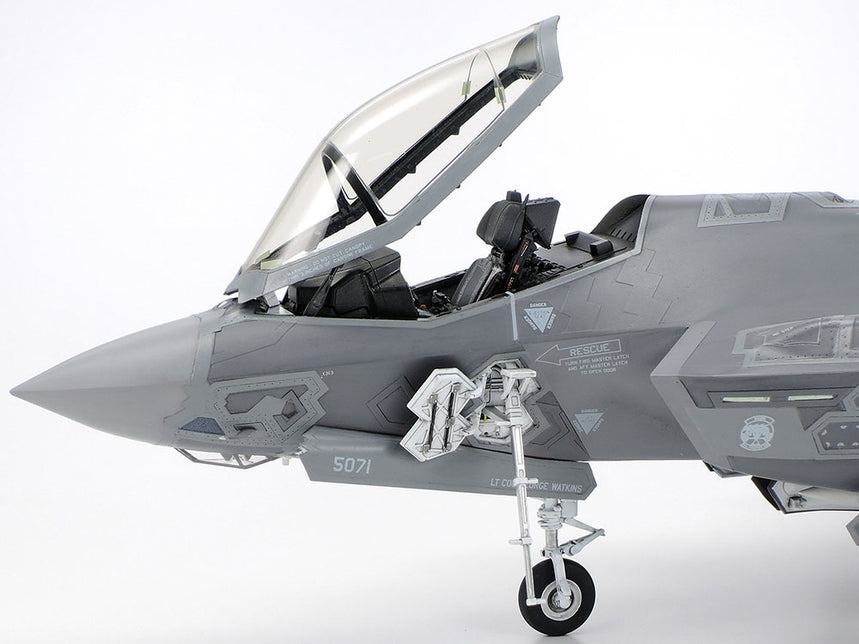 1/48 Lockheed F35A Lightning II - Hobby Sense
