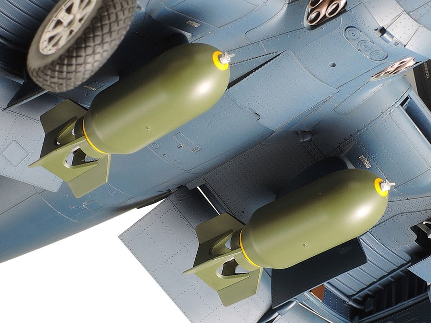 1/32 Vought F4U 1D Corsair - Hobby Sense