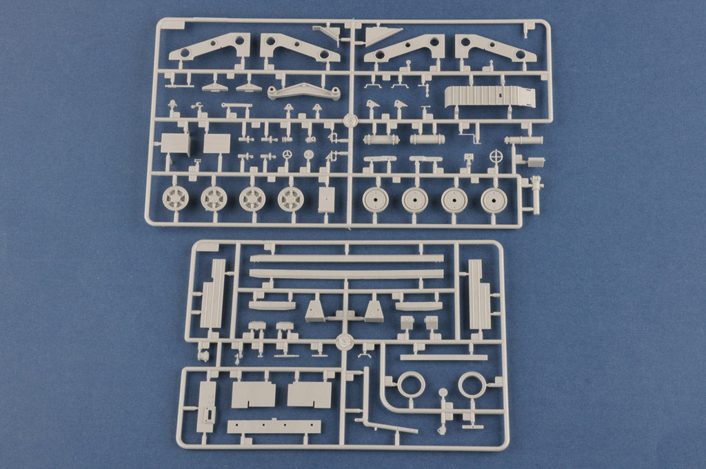 1/35 Russian KrAZ-260B Tractor with MAZ/ChMZAP-5247G Semitrailer - Hobby Sense