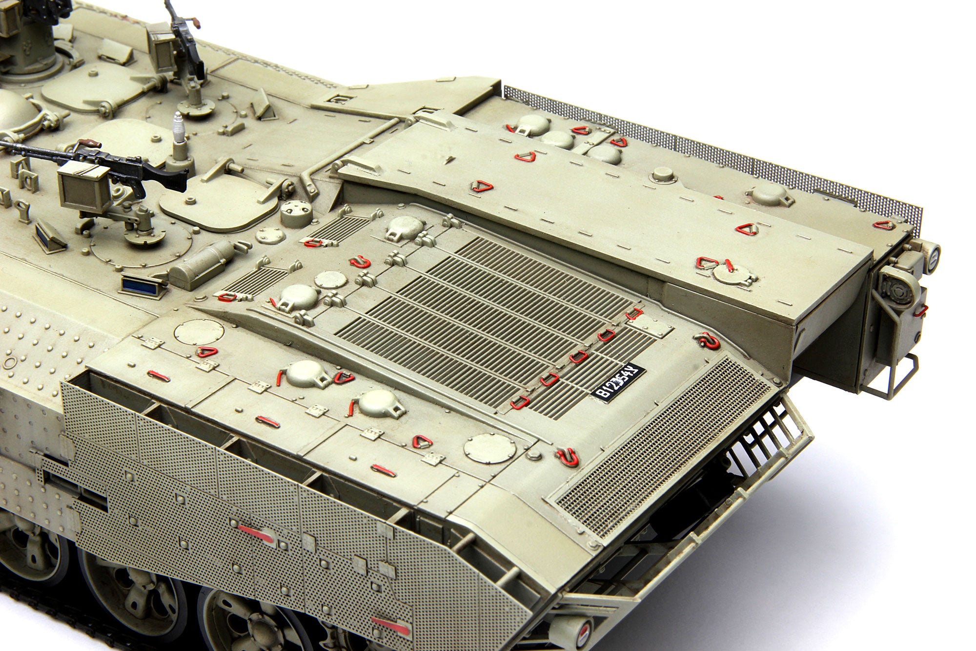 1/35 Israeli Heavy Armored Personnel Carrier Achzarit early - Hobby Sense