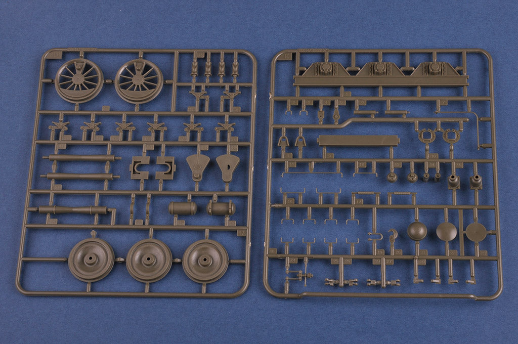 1/35 Soviet MBV2 Armored Train - Hobby Sense