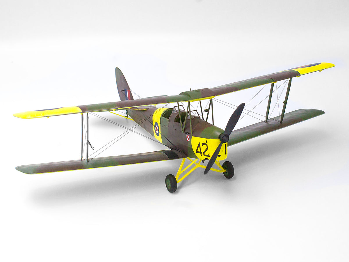 1/32 DH 82A Tiger Moth British Training Aircraft - Hobby Sense