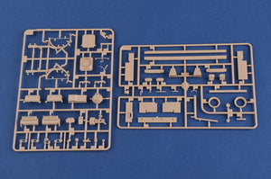 1/35 Ukraine KrAZ-6446 Tractor with MAZ/ChMZAP-5247G Semitrailer and Russian 7-62 Mod. 1960 Tank - Hobby Sense