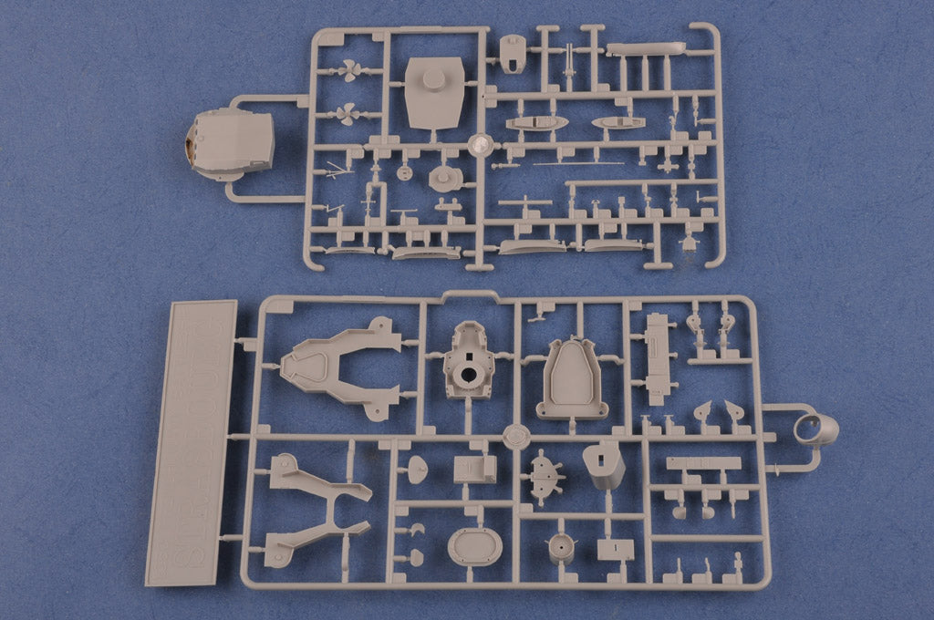 1/350 French Navy Strasbourg Battleship - Hobby Sense