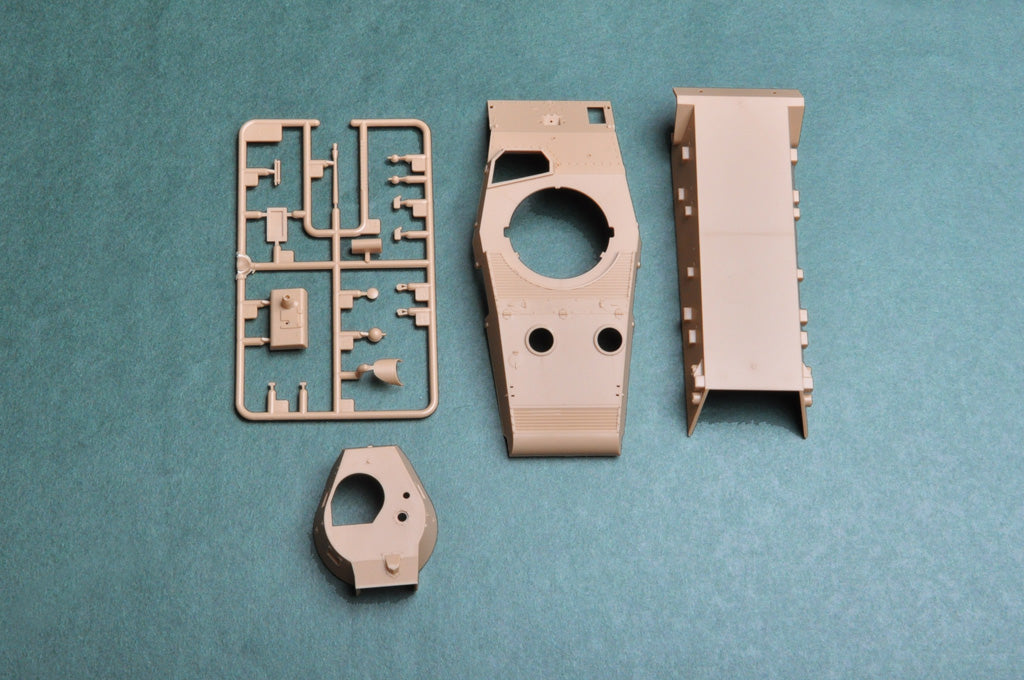 1/35 Hungarian Light Tank 38M Toldi I (A20) - Hobby Sense