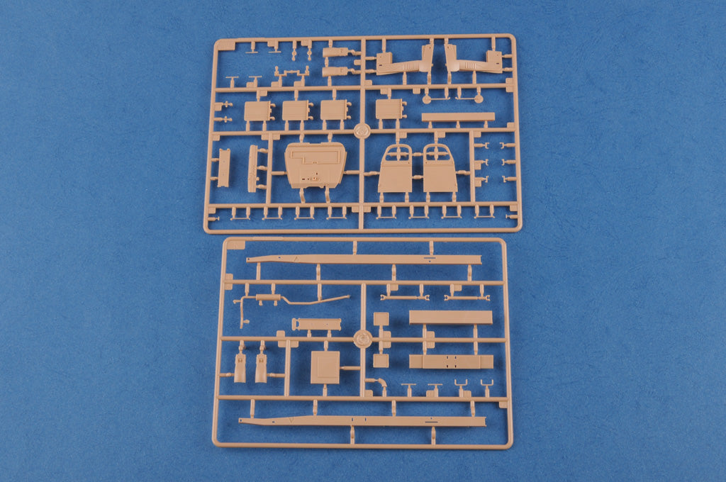 1/35 US GMC CCKW-352 Steel Cargo Truck - Hobby Sense