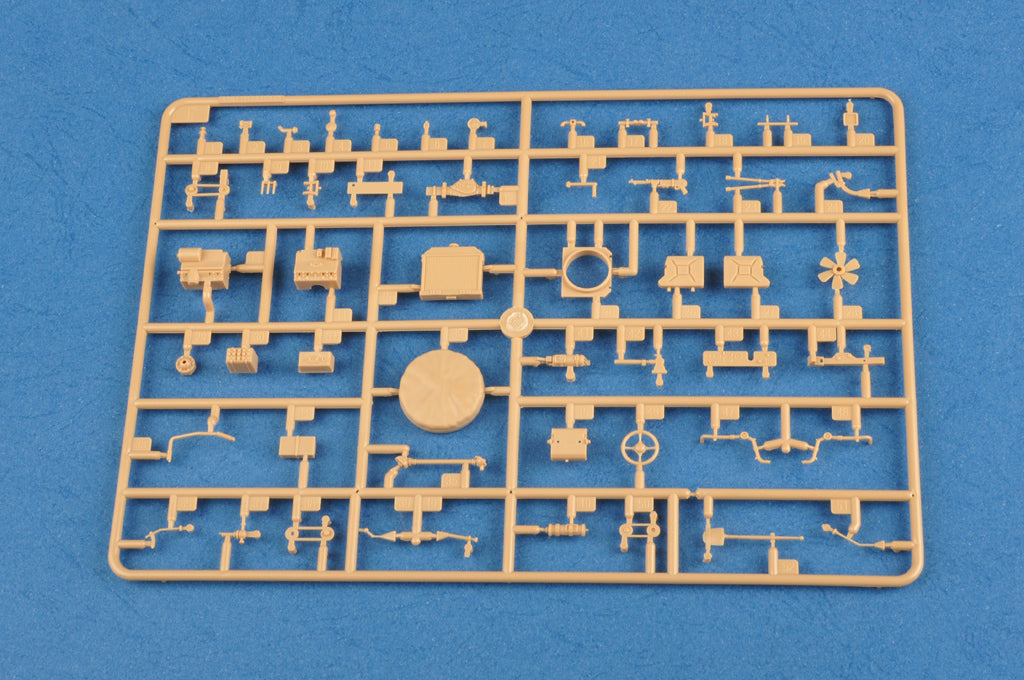1/35 German Sd.Kfz.222 Leichter Panzerspahwagen (1st Series) - Hobby Sense