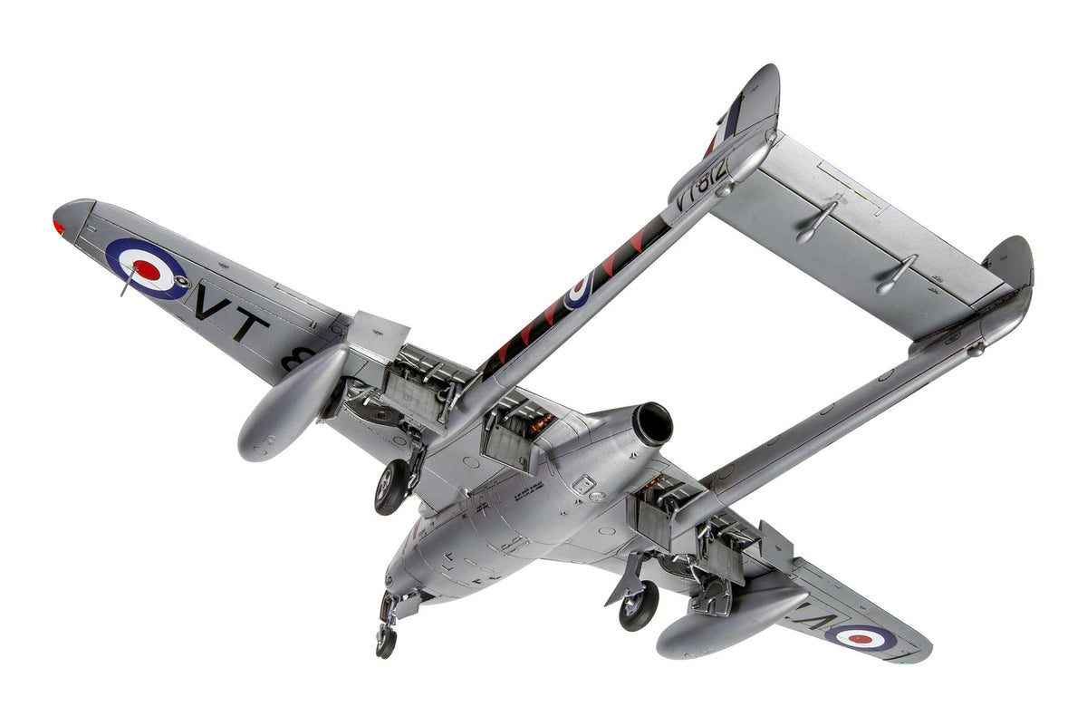 1/48 De Havilland Vampire F.3 w/Canadian Markings - Hobby Sense