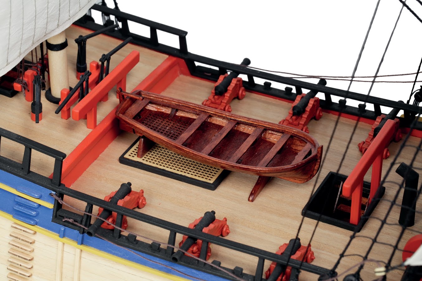 1/50 HMS Endeavour - Hobby Sense