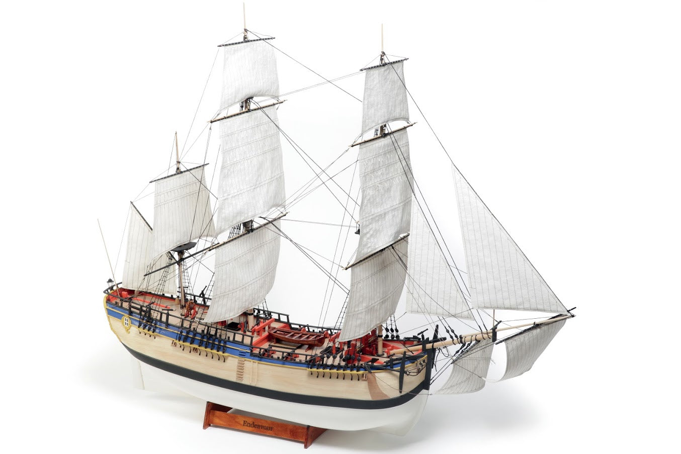 1/50 HMS Endeavour - Hobby Sense
