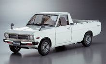 1/24 Nissan Sunny Truck (1979) Long Body Deluxe - Hobby Sense