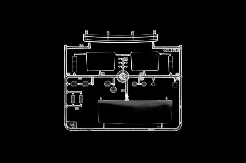 1/24 Volvo F12 Intercooler Low Roof with Accessories - Hobby Sense