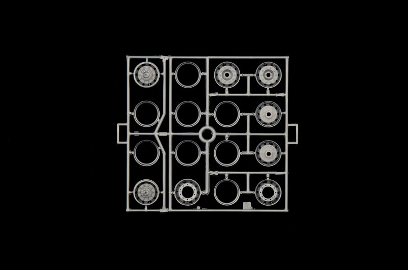 1/24 MAN F8 19.321 4x2 - Hobby Sense