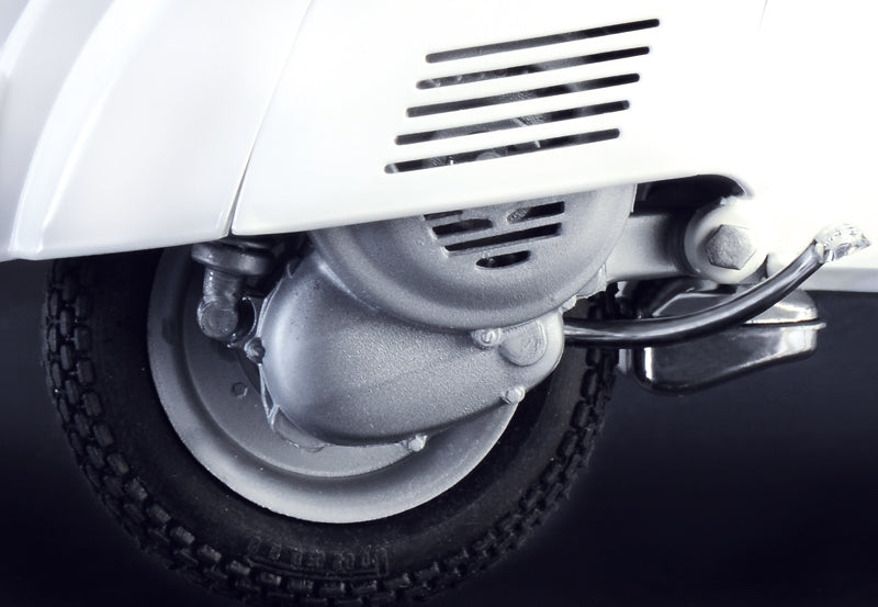 1/9 Vespa 125 Primavera - Hobby Sense