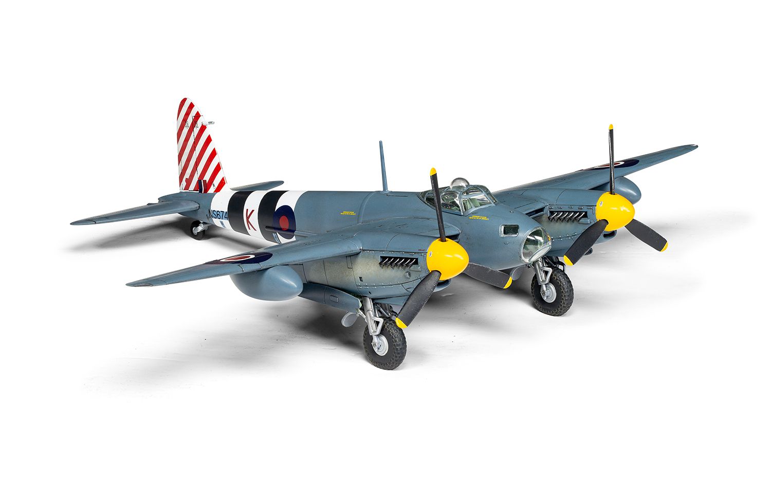 1/72 De Havilland Mosquito PR.XVI - Hobby Sense