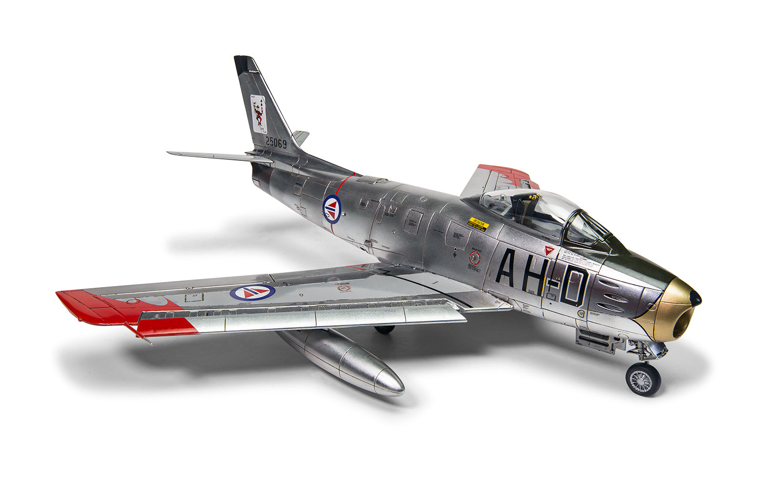 1/48 North American F-86F-40 Sabre - Hobby Sense