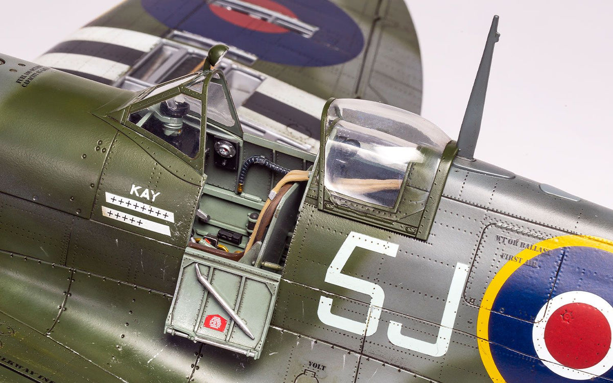 1/24 Supermarine Spitfire Mk.IXc - Hobby Sense