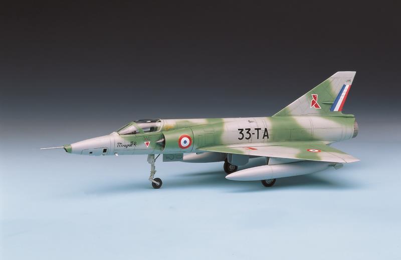 1/72 Mirage 111R Fighter - Hobby Sense