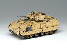 1/35 M2A2 Bradley Iraq 2003 - Hobby Sense