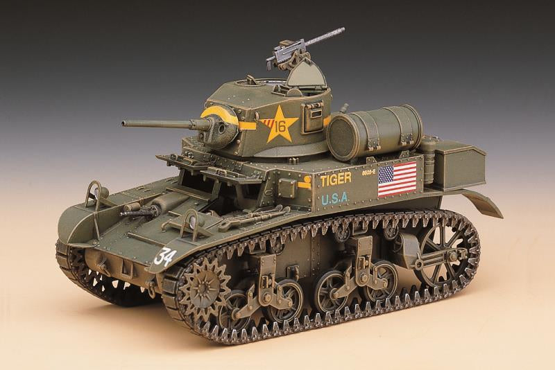 1/35 US M3A1 Stuart Light Tank - Hobby Sense