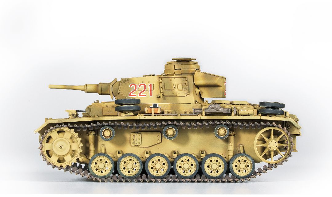 1/35 German Panzer III Ausf.J North Africa - Hobby Sense