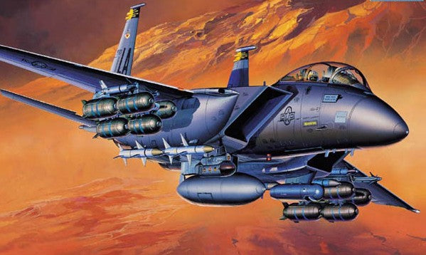 1/72 F15E Strike Eagle. - Hobby Sense