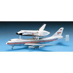 1/288 Space Shuttle and Transport - Hobby Sense