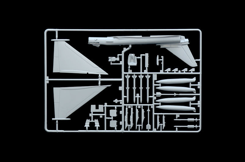 1/72 EF2000 Typhoon In RAF Service - Hobby Sense
