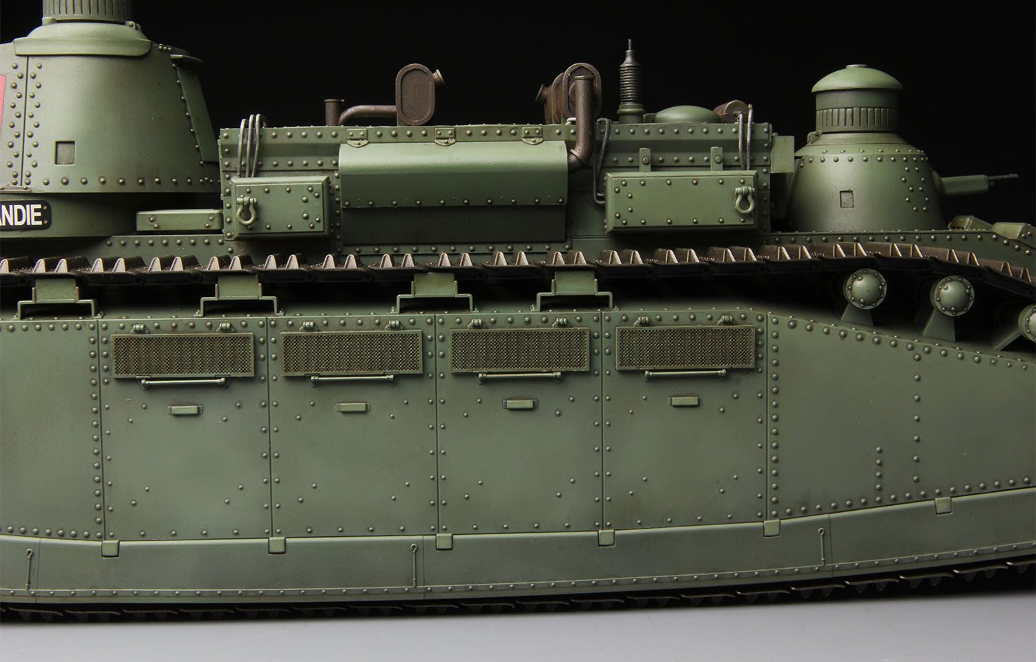 1/35 Char 2C French Super Heavy Tank - Hobby Sense